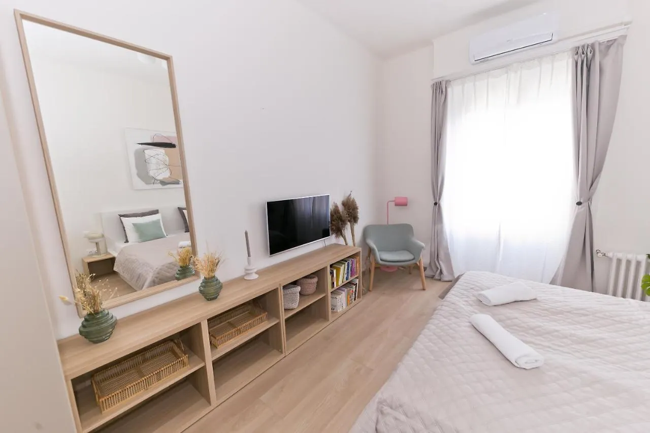 Madach Fox Apartment Budapest