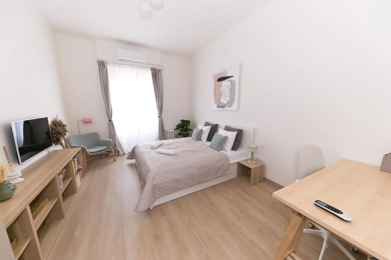 Madach Fox Apartment Budapest Hungary